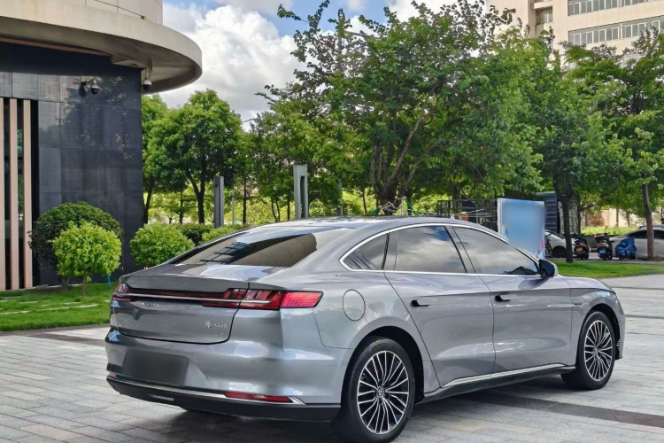 BYD Han 2021 #5 BYD Han 2021 car image #5