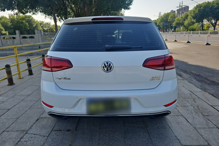 Volkswagen Golf 2019 #4 Volkswagen Golf 2019 car image #4