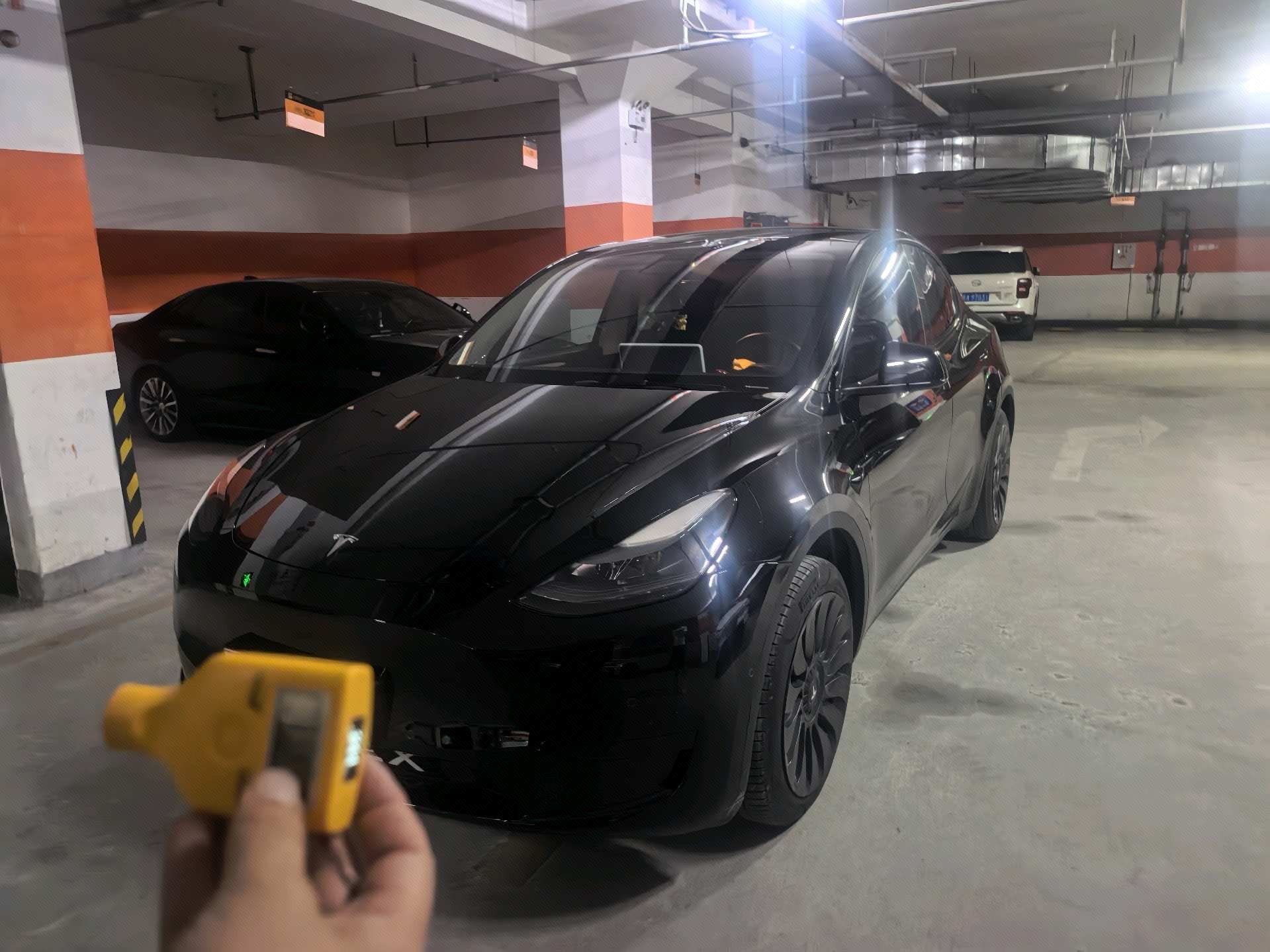 Tesla Model Y 2023 Tesla Model Y 2023 car image