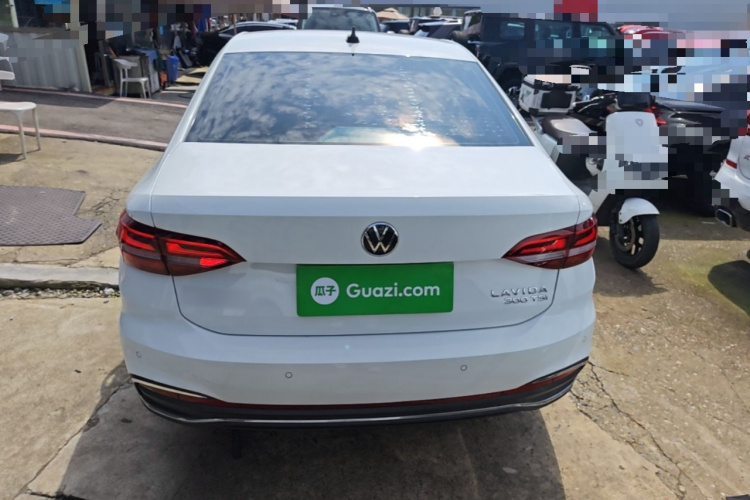 Volkswagen Lavida 2023 car image #4
