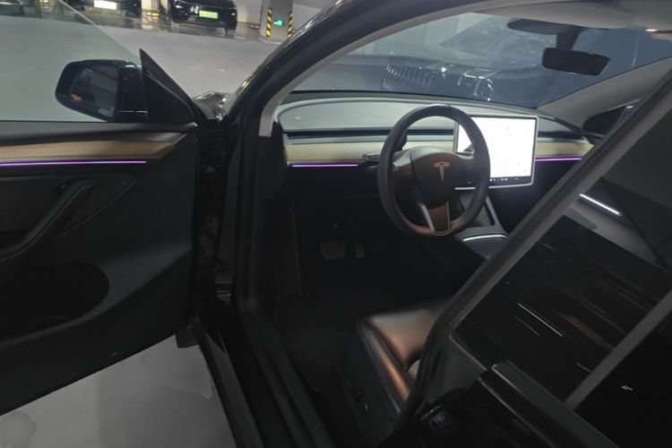Tesla Model Y 2021 #16 Tesla Model Y 2021 immagine di auto #16