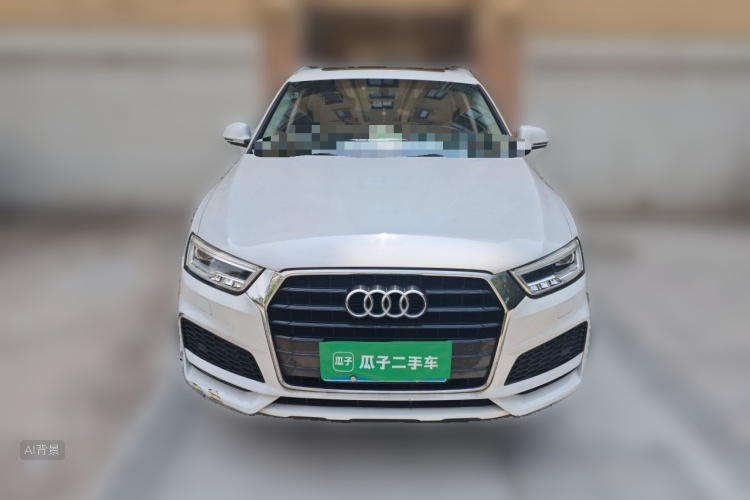 Audi Q3 2019 car image #3