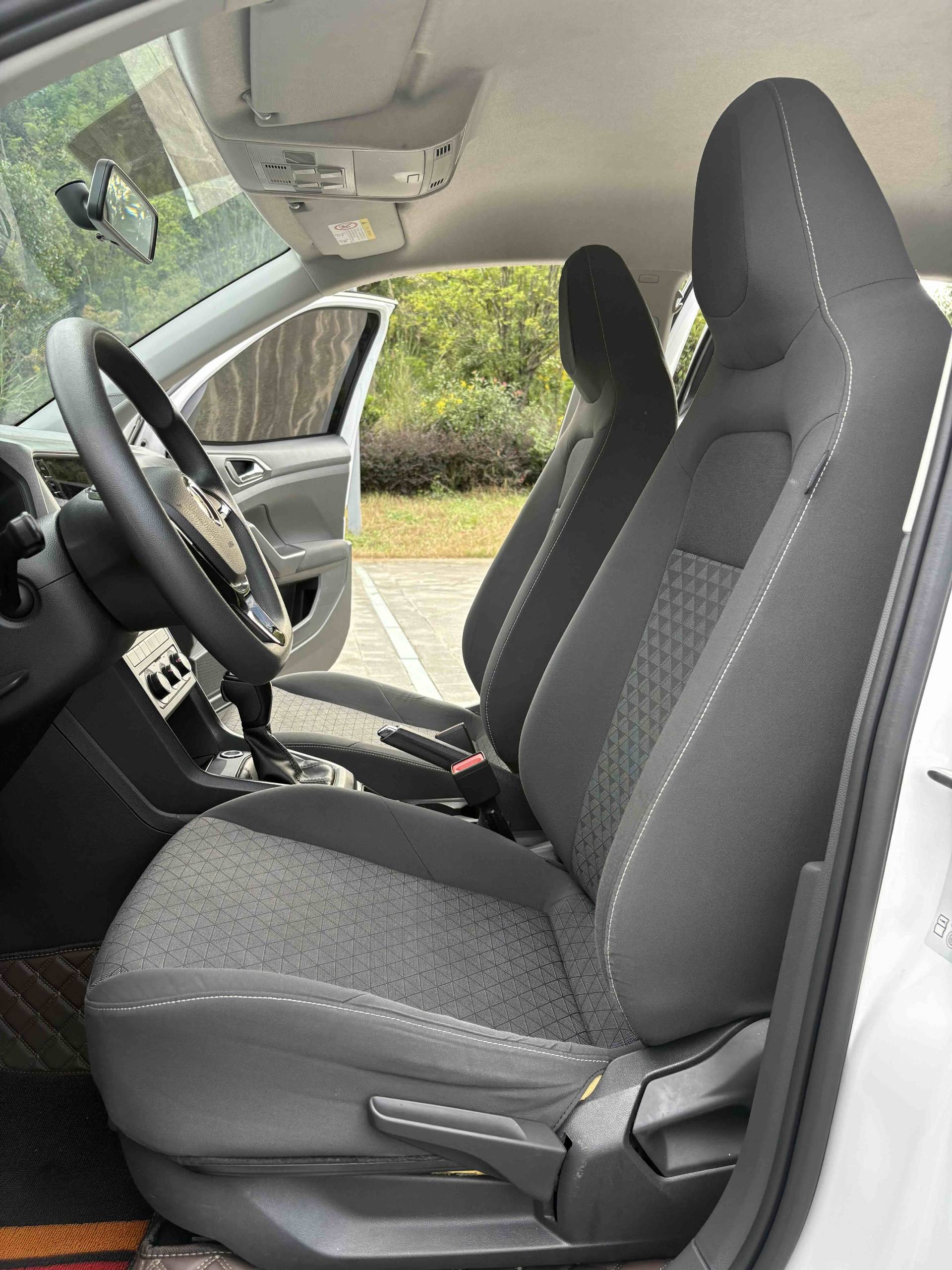 Volkswagen T-Cross 2023 imagem de carro #13
