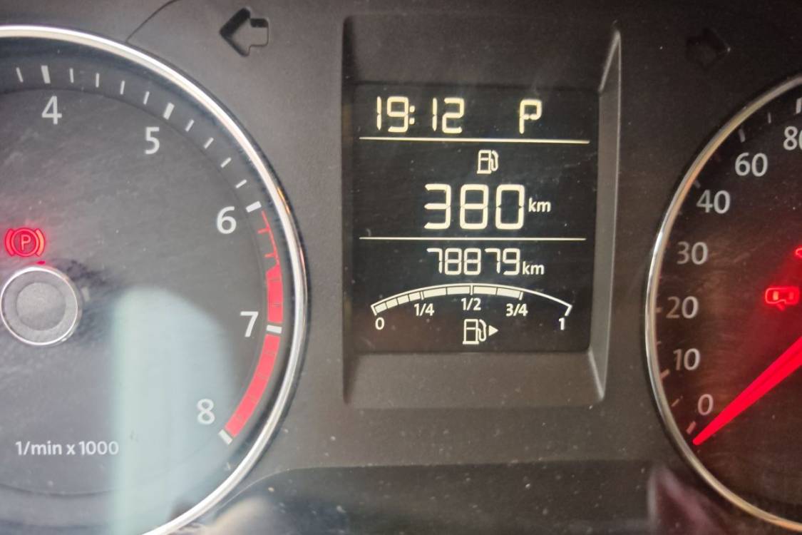 Volkswagen Polo 2014 car image #25