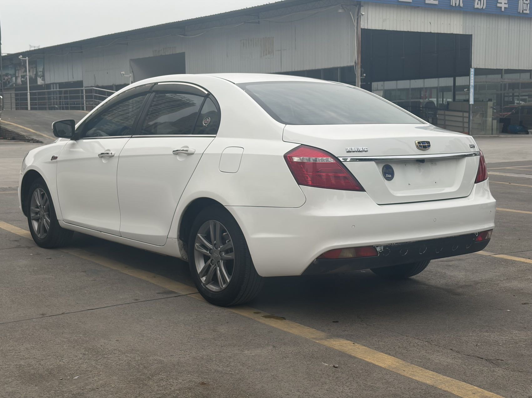GEELY Emgrand 2017 #6 GEELY Emgrand 2017 car image #6