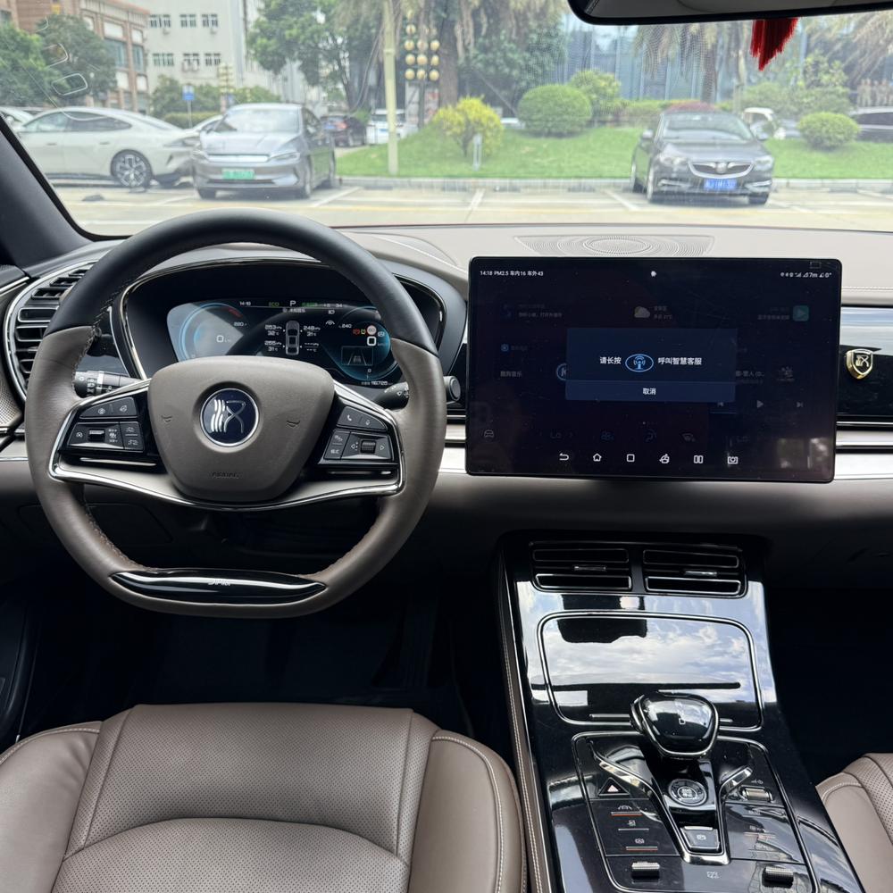 BYD Han 2022 immagine di auto #11