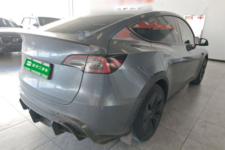 Tesla Model Y 2023 #7 Tesla Model Y 2023 car image #7