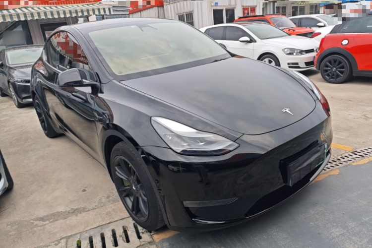 Tesla Model Y 2021 #4 Tesla Model Y 2021 car image #4
