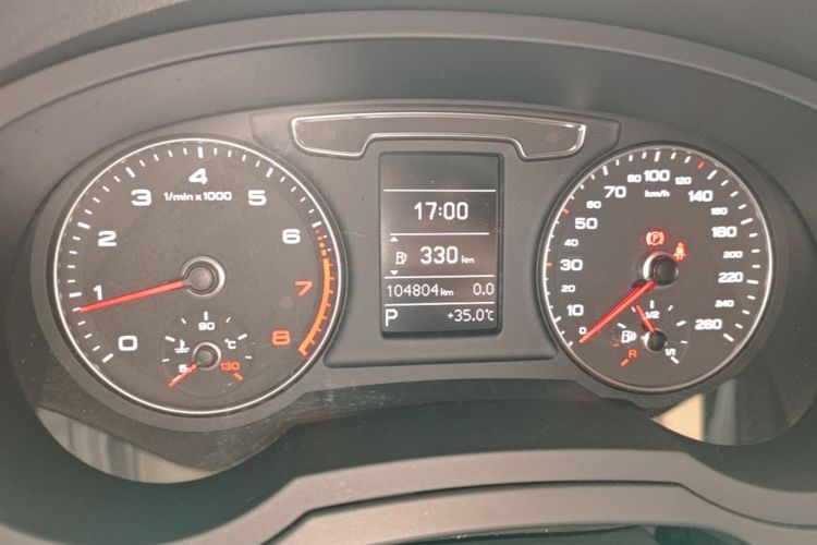 Audi Q3 2019 #16 Audi Q3 2019 car image #16