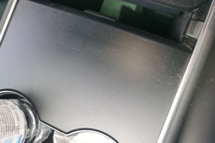 Tesla Model 3 2020 car image #10