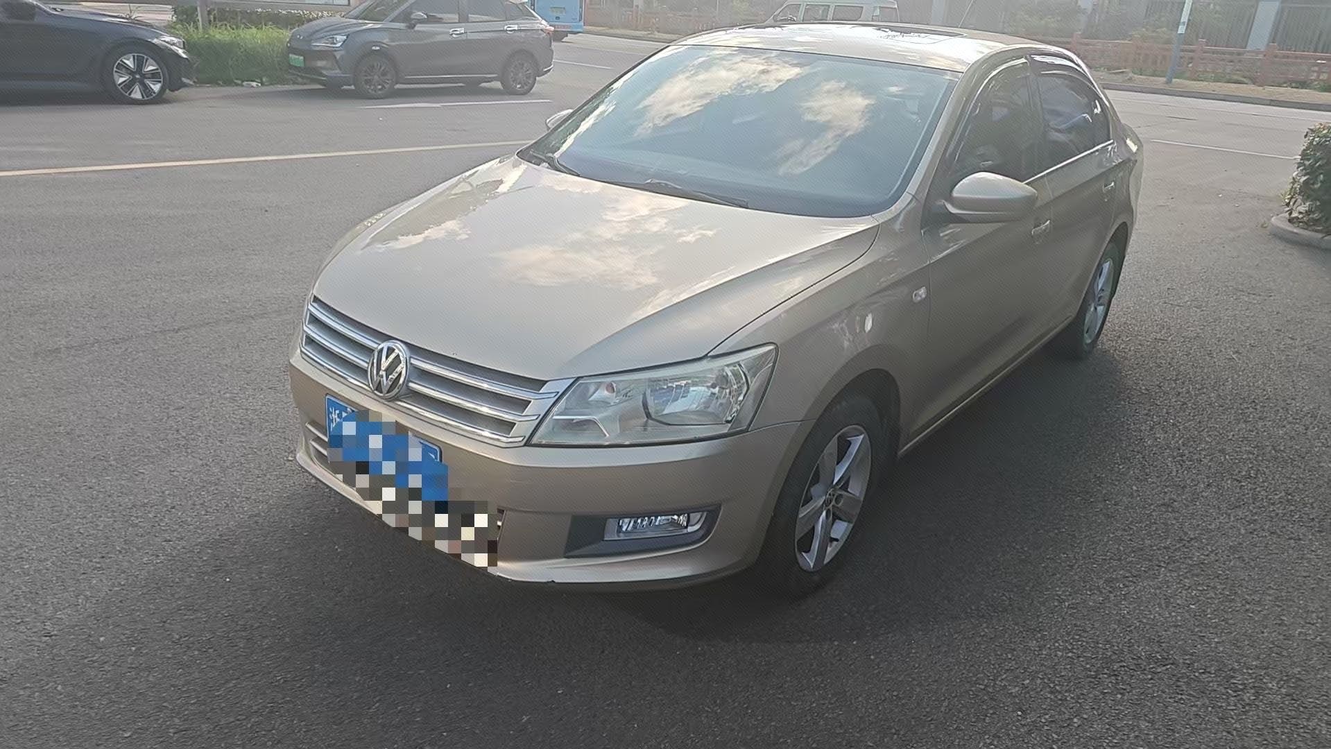 Volkswagen Santana 2013 Volkswagen Santana 2013 car image