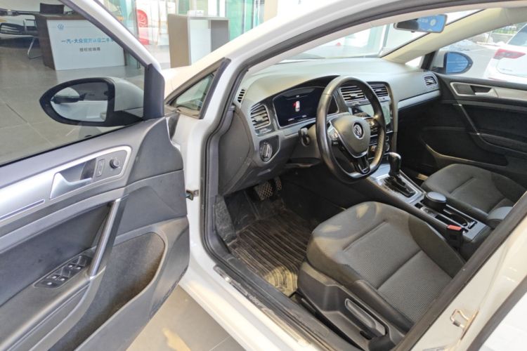 Volkswagen Golf 2020 #16 Volkswagen Golf 2020 صورة سيارة #16
