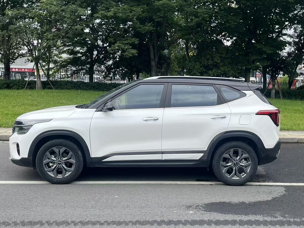 Kia Seltos 2023 image de voiture #4