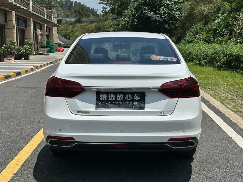 GEELY Emgrand 2020 car image #5
