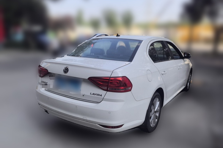 Volkswagen Lavida 2016 car image #5