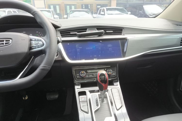 GEELY Emgrand GS 2020 car image #13