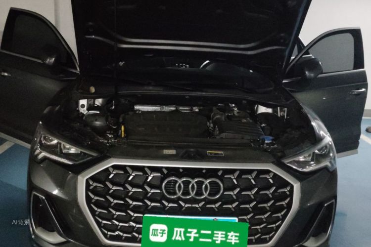 Audi Q3 2026 car image #22