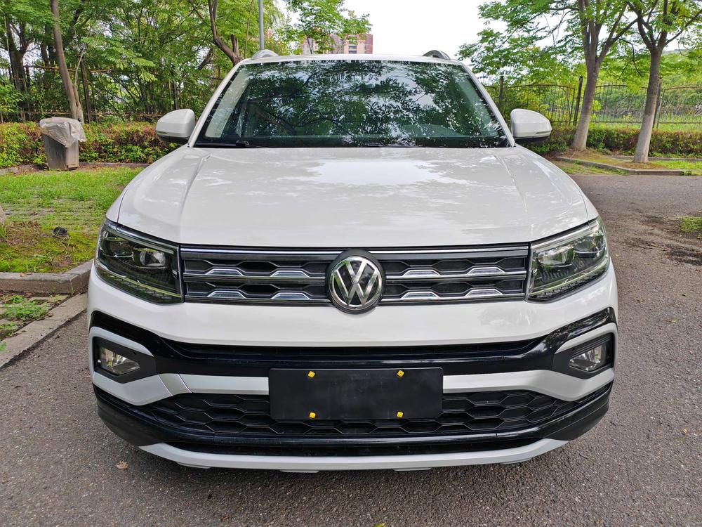 Volkswagen T-Cross 2020 #2 Volkswagen T-Cross 2020 car image #2