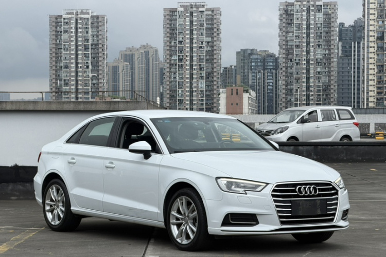 Audi A3 2019 #6 Audi A3 2019 car image #6