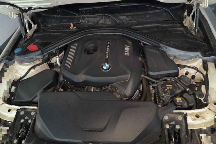 BMW 3 Series 2018 #22 BMW 3 Series 2018 car image #22