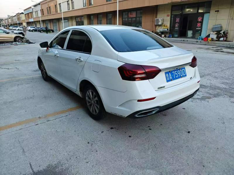 GEELY Emgrand 2022 car image #4