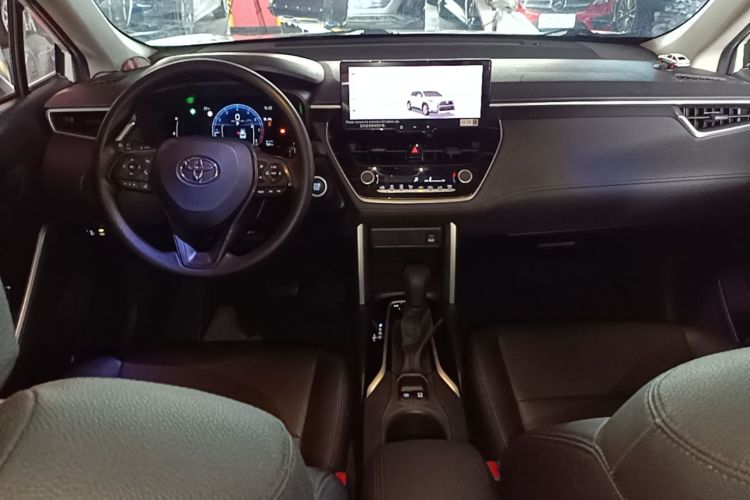 Toyota Corolla Cross 2024 car image #10