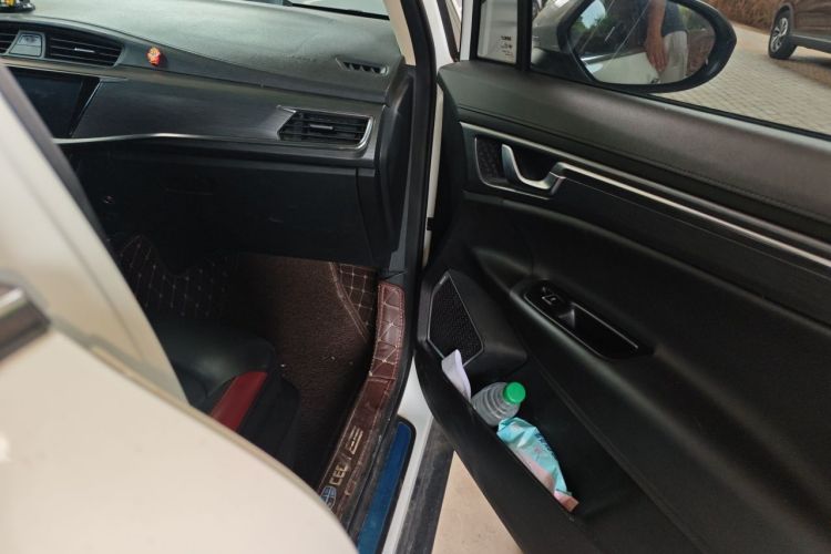 GEELY Emgrand GS 2020 car image #21
