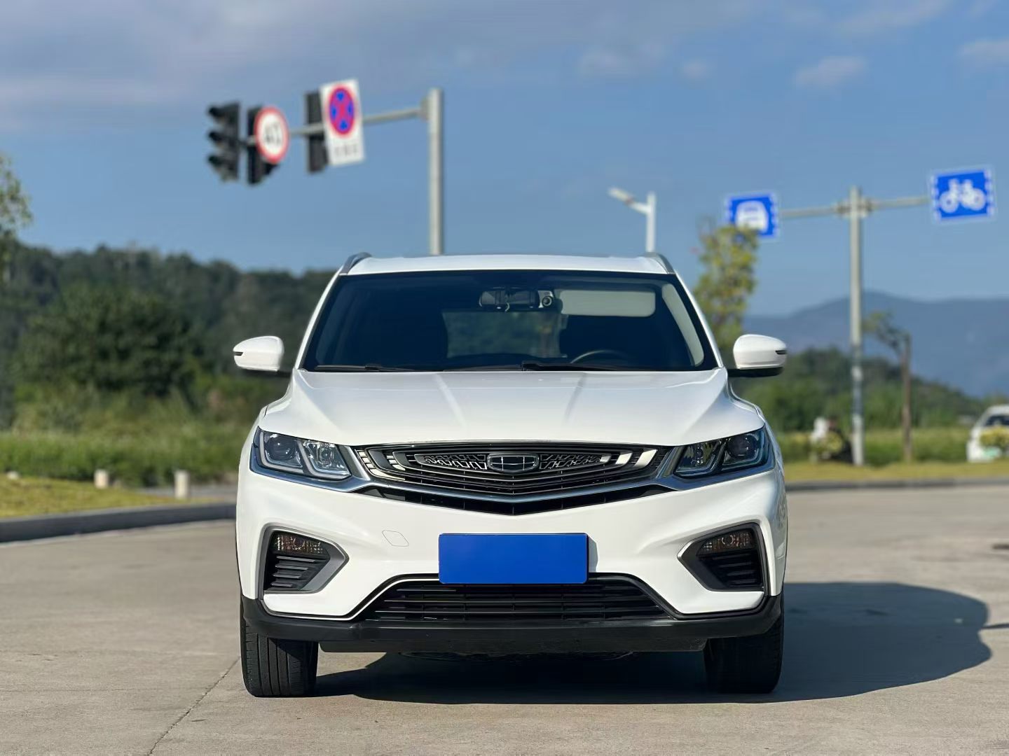 GEELY Coolray 2020 صورة سيارة #2