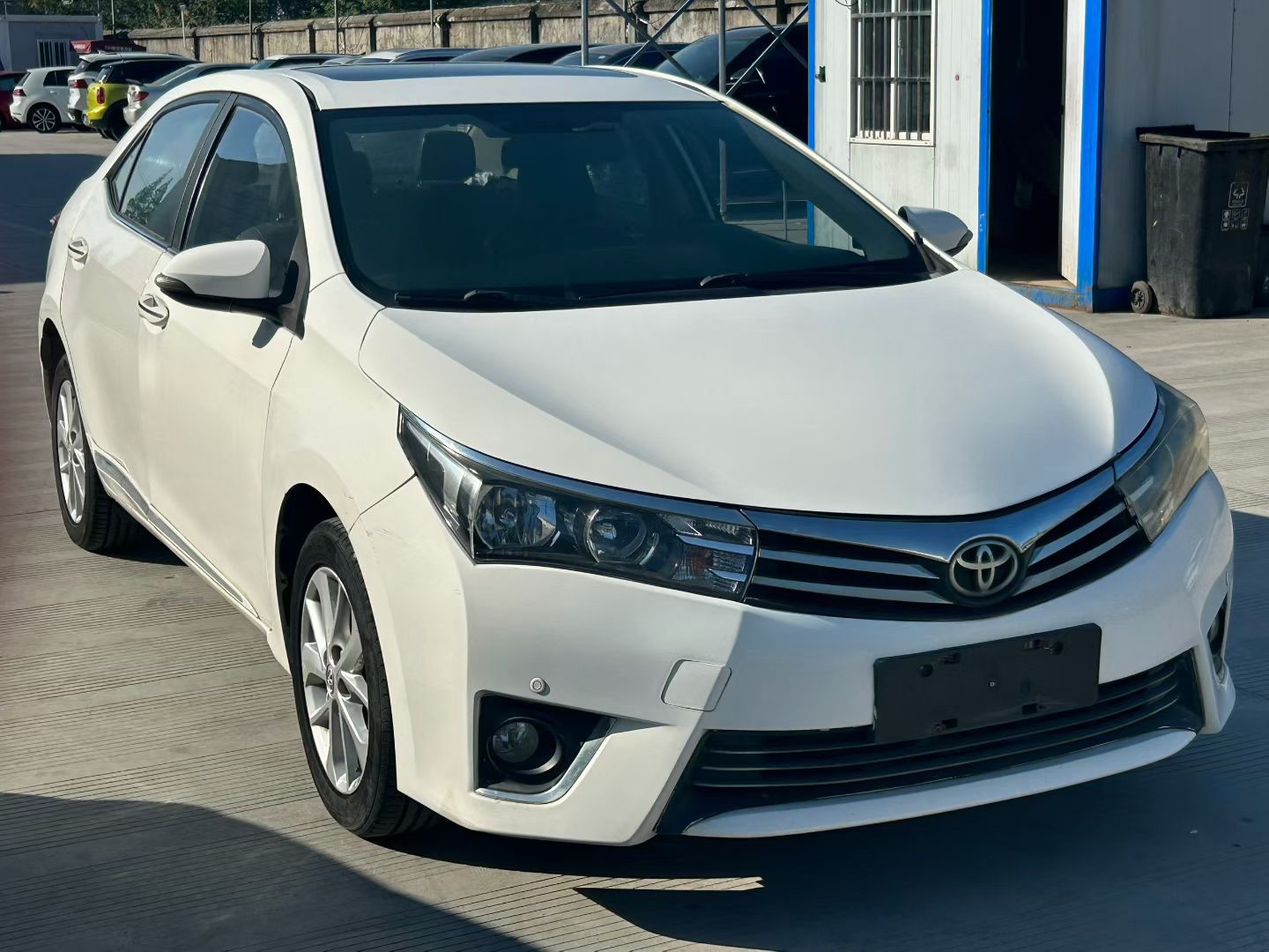Toyota Corolla 2015 #3 Toyota Corolla 2015 car image #3