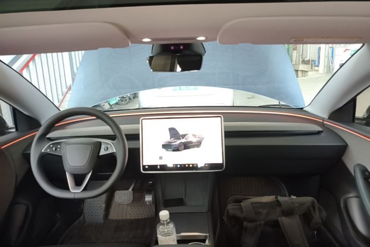 Tesla Model 3 2025 #10 Tesla Model 3 2025 car image #10