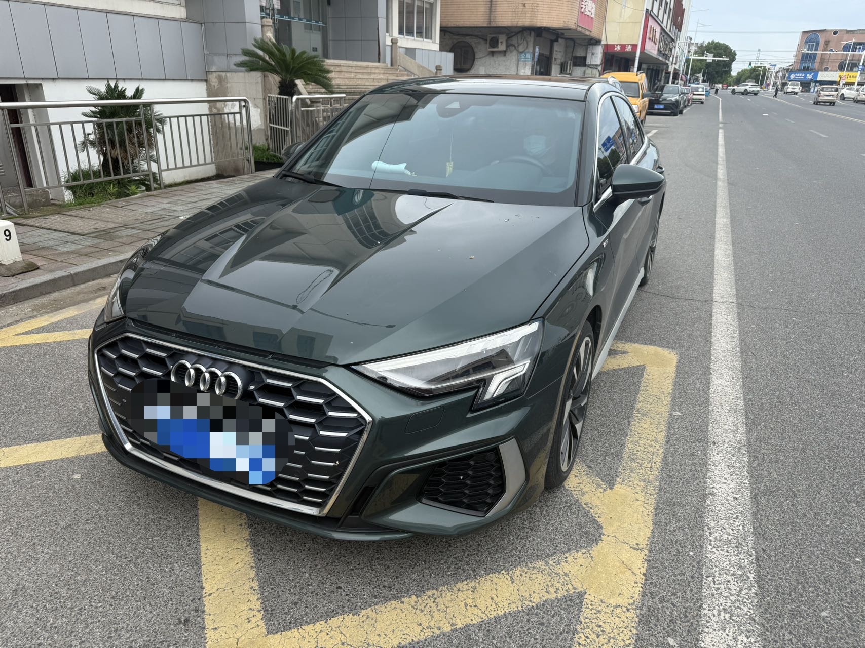 Audi A3 2023 car image 