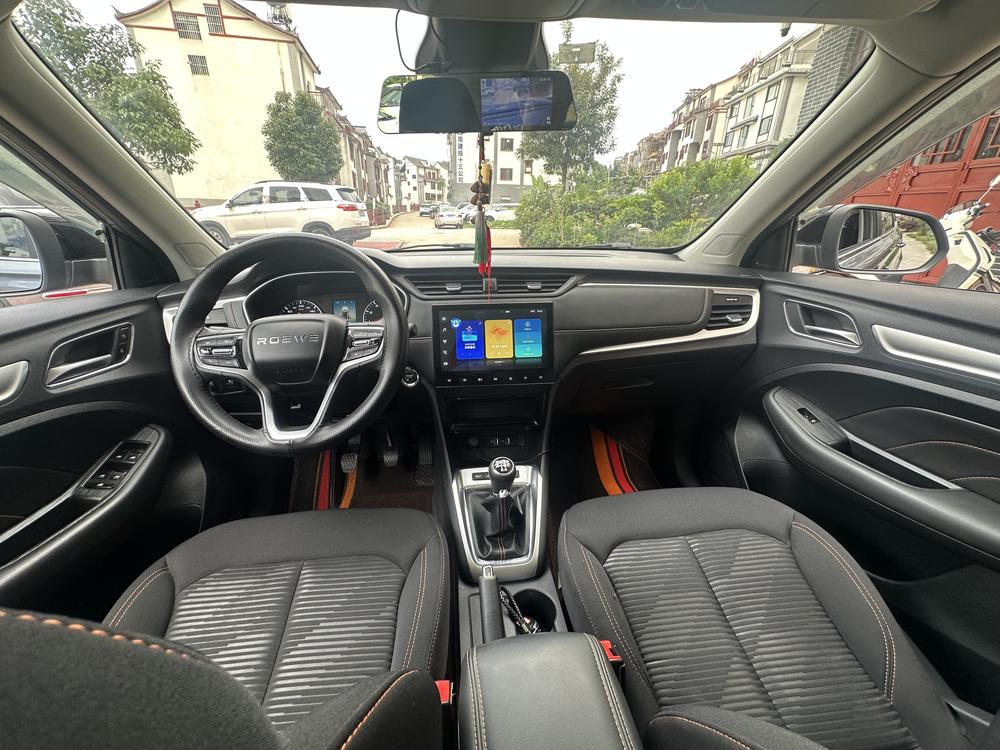 Roewe RX3 2023 #7 Roewe RX3 2023 car image #7