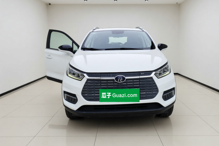 BYD Yuan New Energy 2020 car image #3
