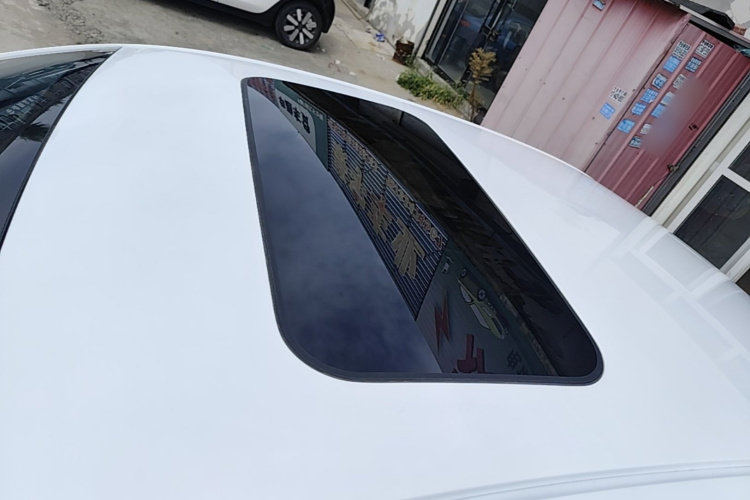GEELY Emgrand 2022 #21 GEELY Emgrand 2022 car image #21