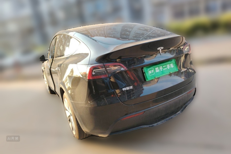 Tesla Model Y 2023 #5 Tesla Model Y 2023 car image #5