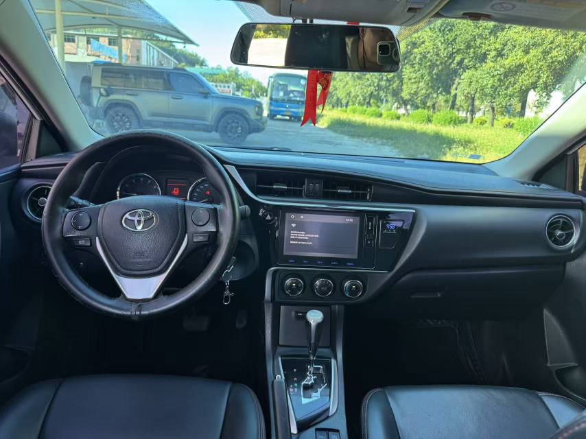 Toyota Corolla 2018 #5 Toyota Corolla 2018 صورة سيارة #5