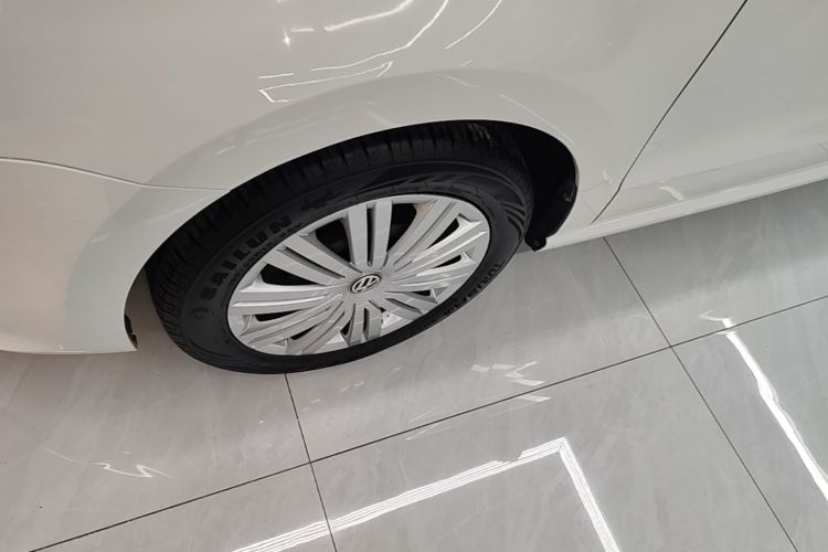 Volkswagen Polo 2019 #9 Volkswagen Polo 2019 car image #9