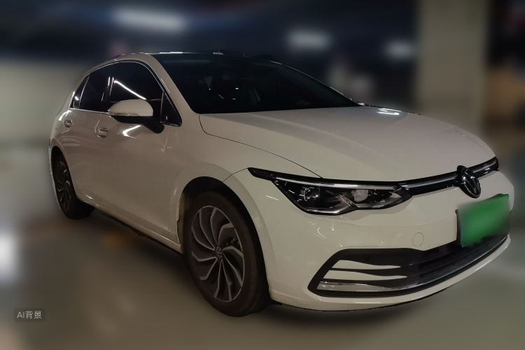 Volkswagen Golf 2023 car image #4