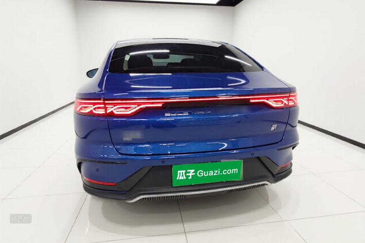 BYD Han 2023 #6 BYD Han 2023 car image #6