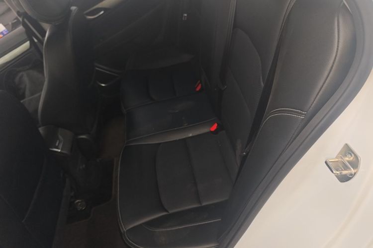 GEELY Emgrand 2020 #17 GEELY Emgrand 2020 car image #17