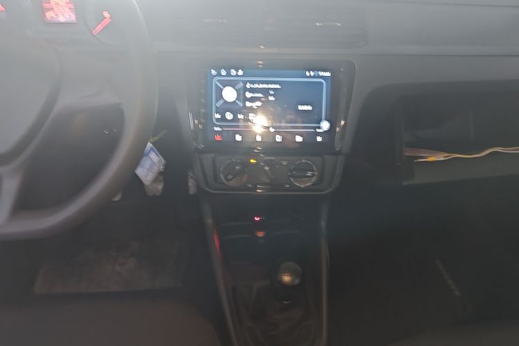 Volkswagen Santana 2017 #13 Volkswagen Santana 2017 car image #13