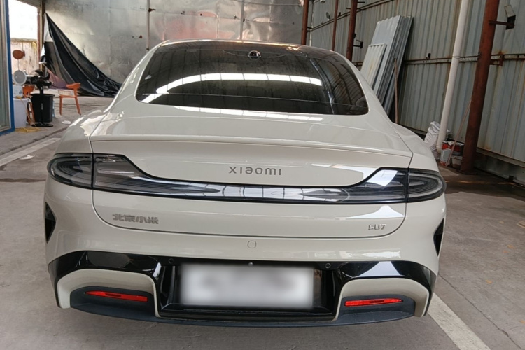 MI SU7 2024 car image #6