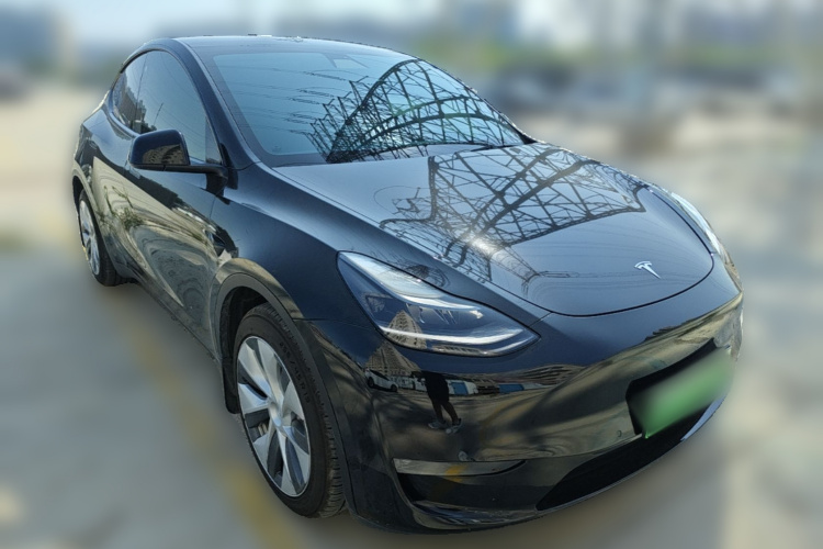 Tesla Model Y 2021 #4 Tesla Model Y 2021 car image #4