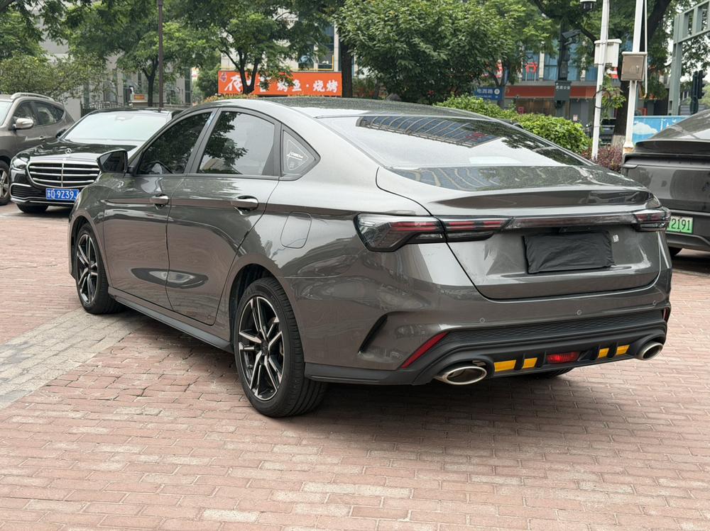 GEELY Binray 2024 car image #5
