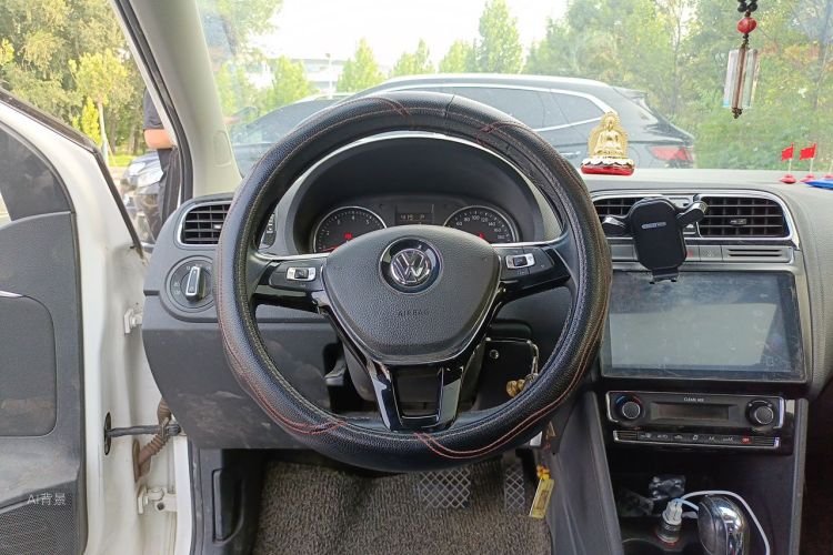 Volkswagen Polo 2016 #12 Volkswagen Polo 2016 car image #12
