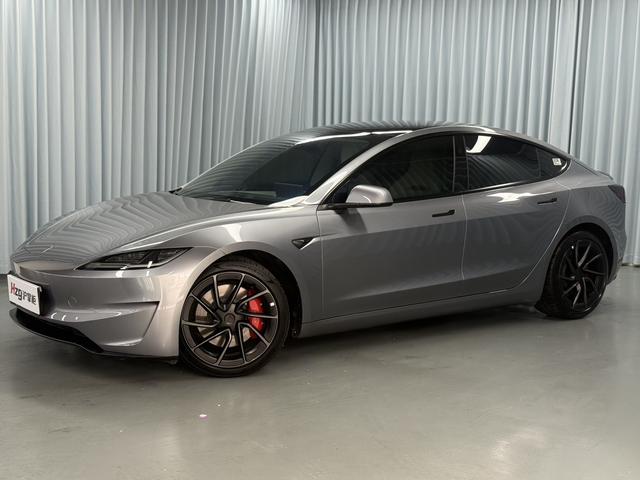 Tesla Model 3 2025 #10 Tesla Model 3 2025 car image #10