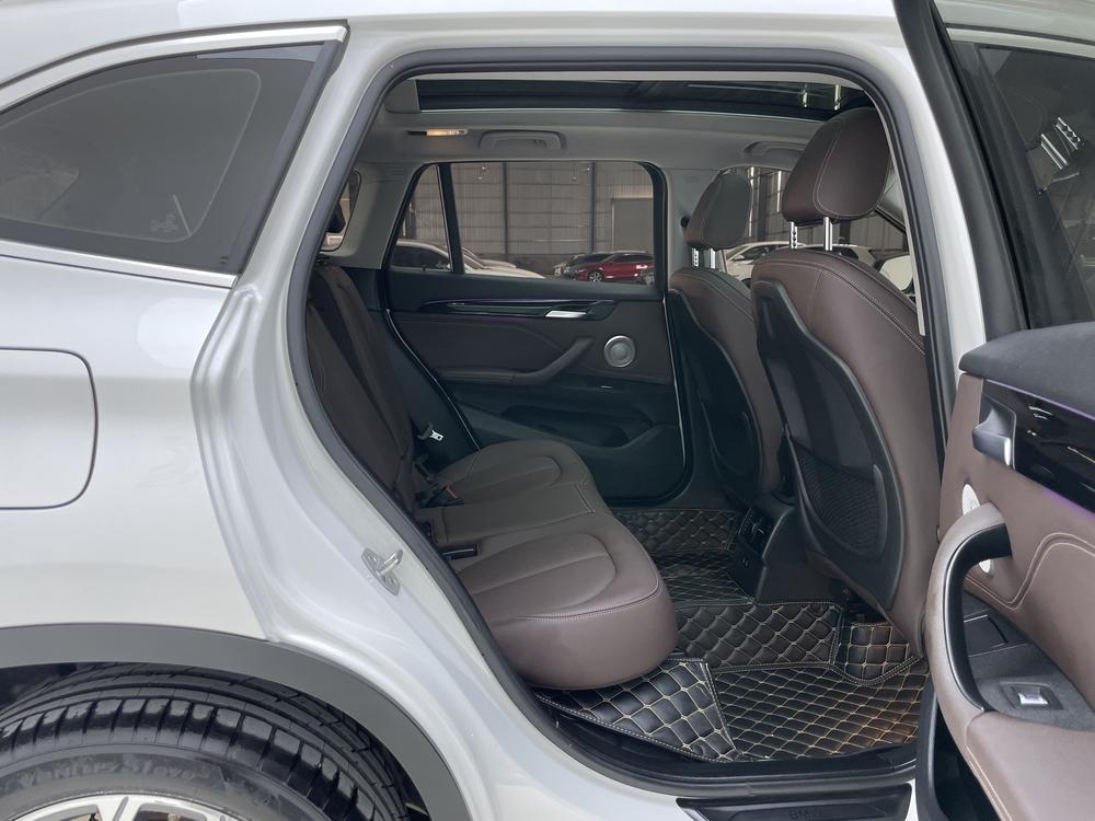 BMW X1 2021 #30 BMW X1 2021 imagen de coche #30