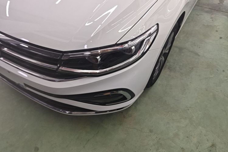 Volkswagen Bora 2023 car image #23