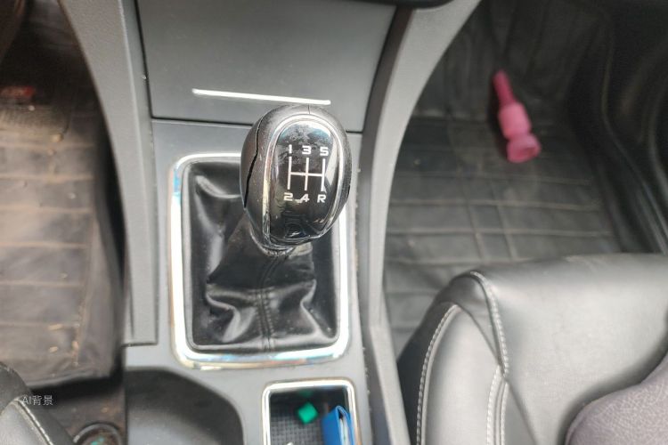 GEELY Emgrand 2016 #16 GEELY Emgrand 2016 car image #16