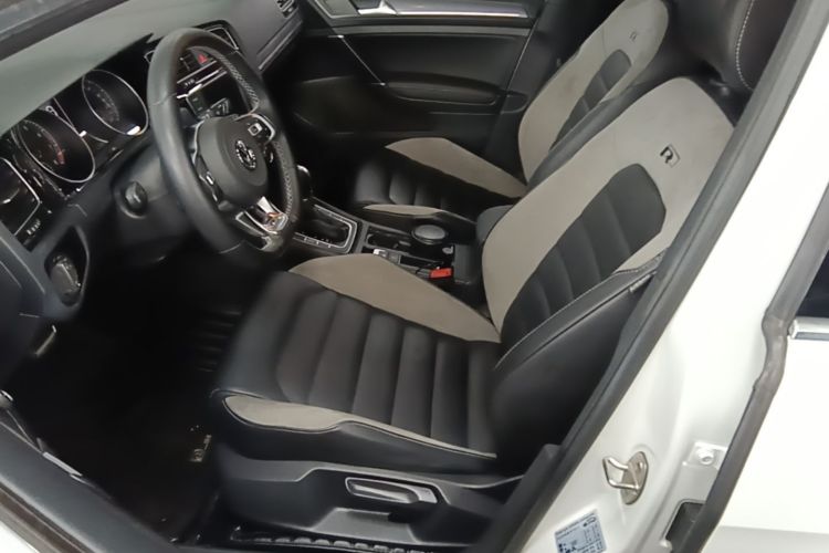Volkswagen Golf 2017 #15 Volkswagen Golf 2017 car image #15